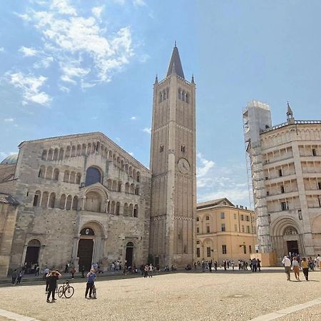 Luxury 4 Al Duomo Di Parma Leilighet Eksteriør bilde